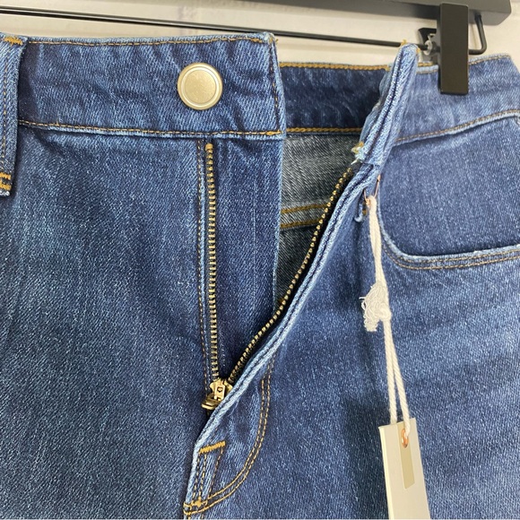 New Good American Cutoff High Waist Denim Shorts size 26 - Picture 4 of 9